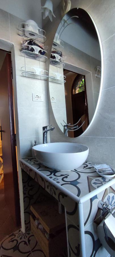 Villa La Casina Di Nonna Lola à Castiglione dʼOrcia Extérieur photo