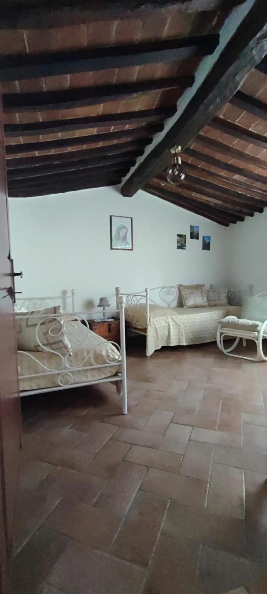 Villa La Casina Di Nonna Lola à Castiglione dʼOrcia Extérieur photo